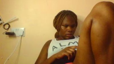 Luciaresa live cam on Cam4
