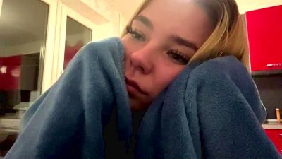 LucieMcgahen live cam on Cam4