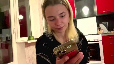 LucieMcgahen live cam on Cam4