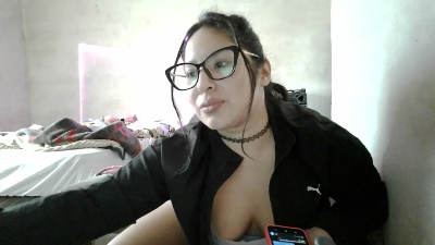 LuciiaSoleexxx live cam on Cam4