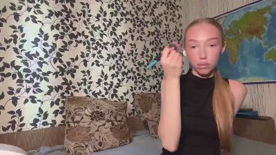 LucilleEstler live cam on Cam4