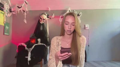 LucilleEstler live cam on Cam4
