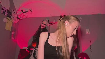 LucilleEstler live cam on Cam4