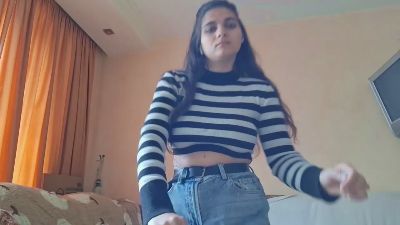 LucilleFeller live cam on Cam4