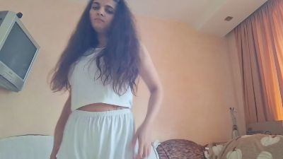 LucilleFeller live cam on Cam4