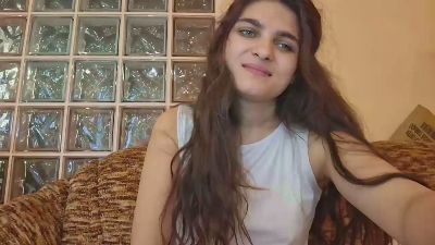 LucilleFeller live cam on Cam4
