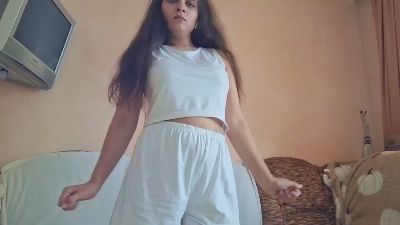 LucilleFeller live cam on Cam4