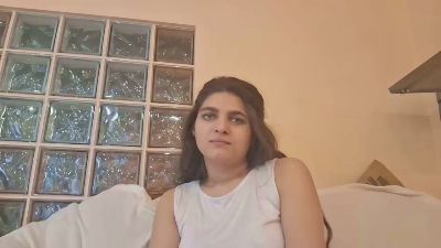 LucilleFeller live cam on Cam4