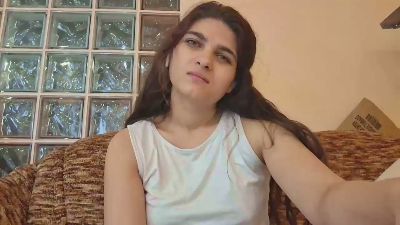 LucilleFeller live cam on Cam4