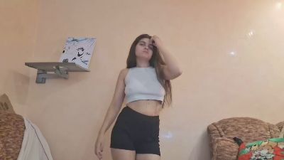 LucilleFeller live cam on Cam4