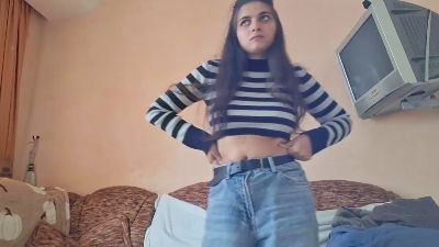LucilleFeller live cam on Cam4