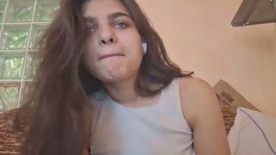 LucilleFeller live cam on Cam4