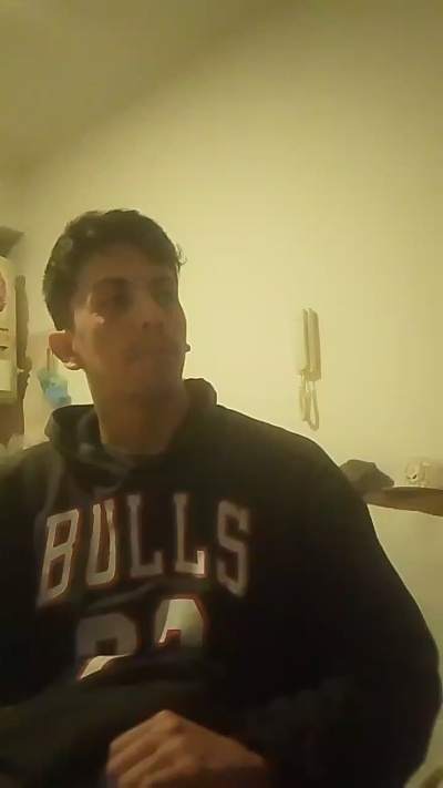 Luckbcrod live cam on Cam4
