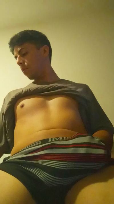 Luckbcrod live cam on Cam4