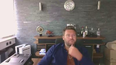 LuckyLuck93 live cam on Cam4
