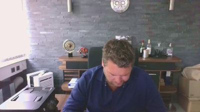 LuckyLuck93 live cam on Cam4
