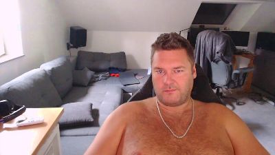 LuckyLuck93 live cam on Cam4