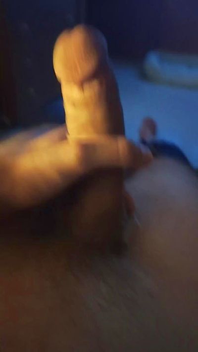 Luckyboyz00 live cam on Cam4