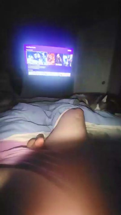 Luckydevil70000 live cam on Cam4