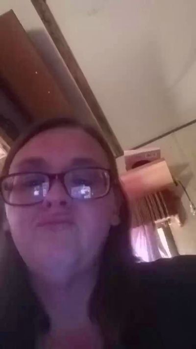 Luckygirl777 live cam on Cam4