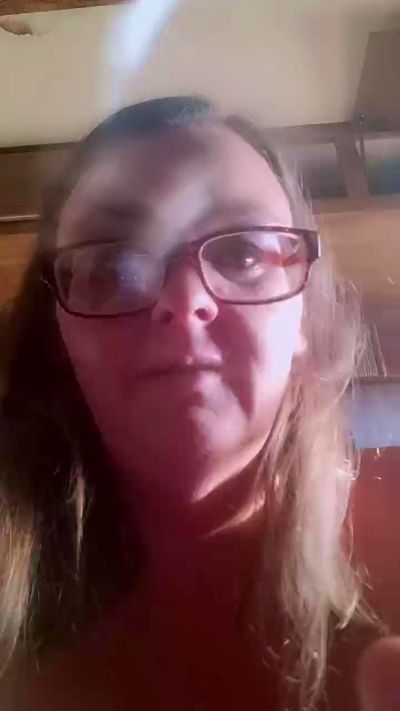 Luckygirl777 live cam on Cam4