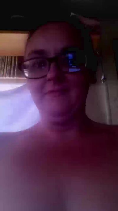 Luckygirl777 live cam on Cam4