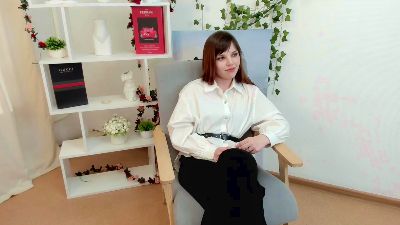 Profile and Statistics for LucretiaKlassen on Cam4
