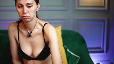 LucyBook live cam on Cam4