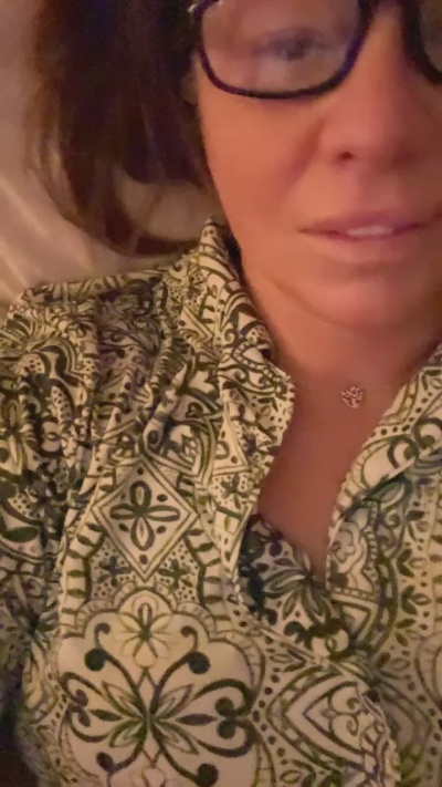 Lucy_Louxx live cam on Cam4