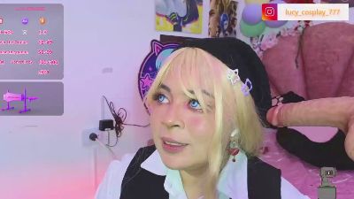 Lucycosplay777 live cam on Cam4