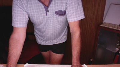 Luis18444 live cam on Cam4
