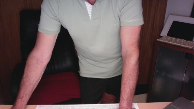 Luis18444 live cam on Cam4