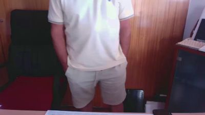 Luis18444 live cam on Cam4