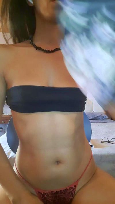 Luisa740 live cam on Cam4
