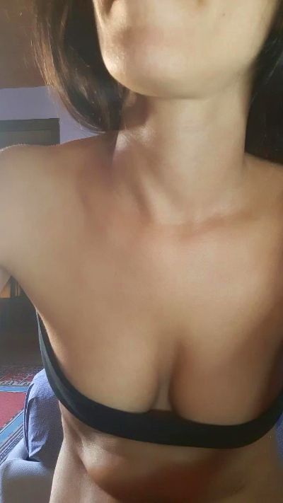 Luisa740 live cam on Cam4