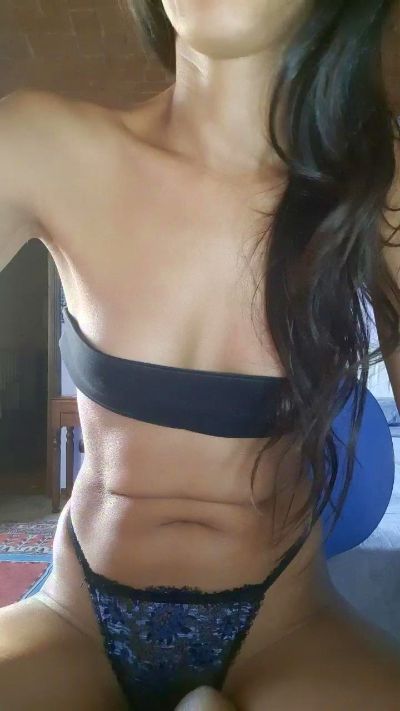 Luisa740 live cam on Cam4
