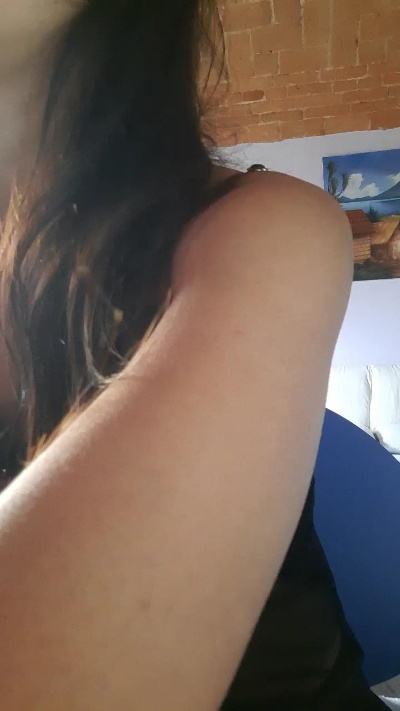 Luisa740 live cam on Cam4