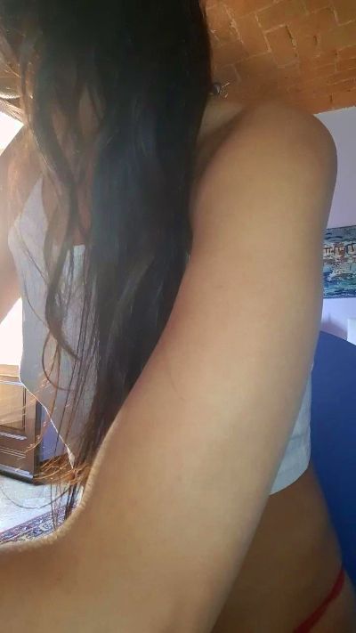 Luisa740 live cam on Cam4