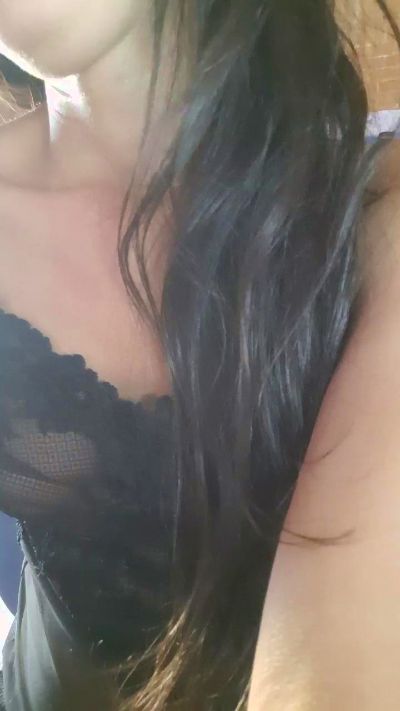 Luisa740 live cam on Cam4
