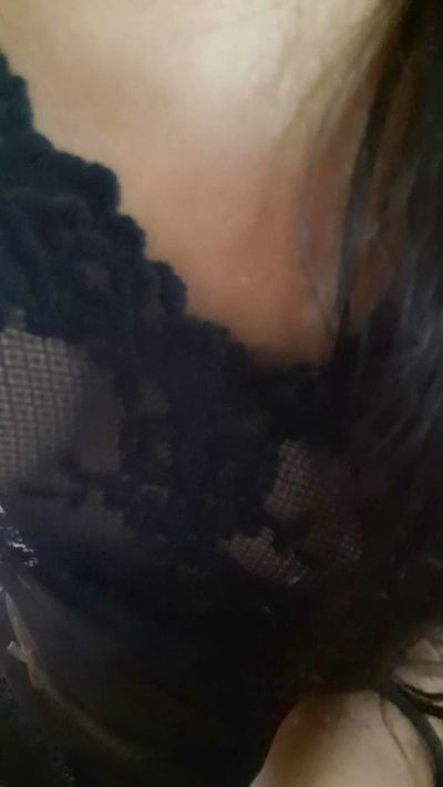 Luisa740 live cam on Cam4