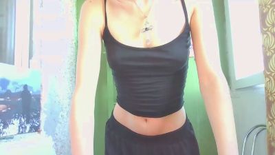 LuisaViguerie live cam on Cam4