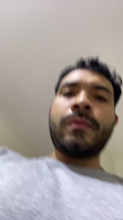 Luisfer98 live cam on Cam4
