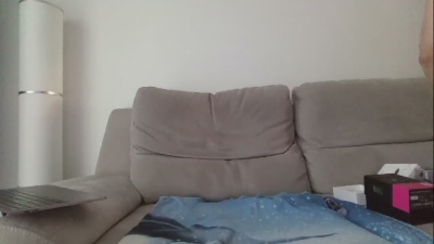 LukaShyGuy225 live cam on Cam4