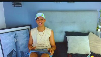 Lukas_Caballero live cam on Cam4