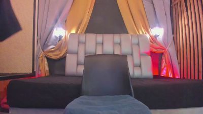 Lukee_09 live cam on Cam4