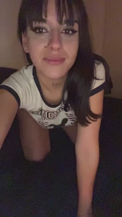 Lulita9 live cam on Cam4