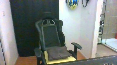 LumisRocks live cam on Cam4
