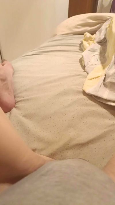 Luna2 live cam on Cam4