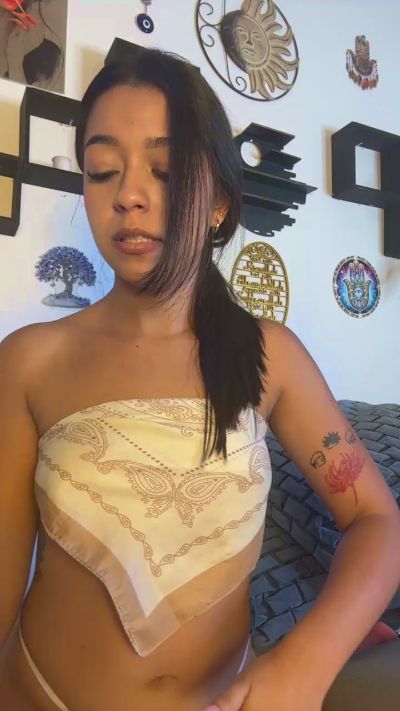 LunaBaxter_ live cam on Cam4
