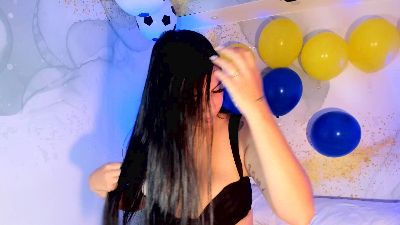 LunaFerrari live cam on Cam4